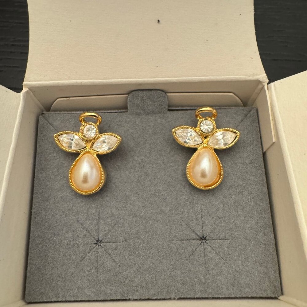 Avon Angelic Expressions Clip Earrings NIB 1996